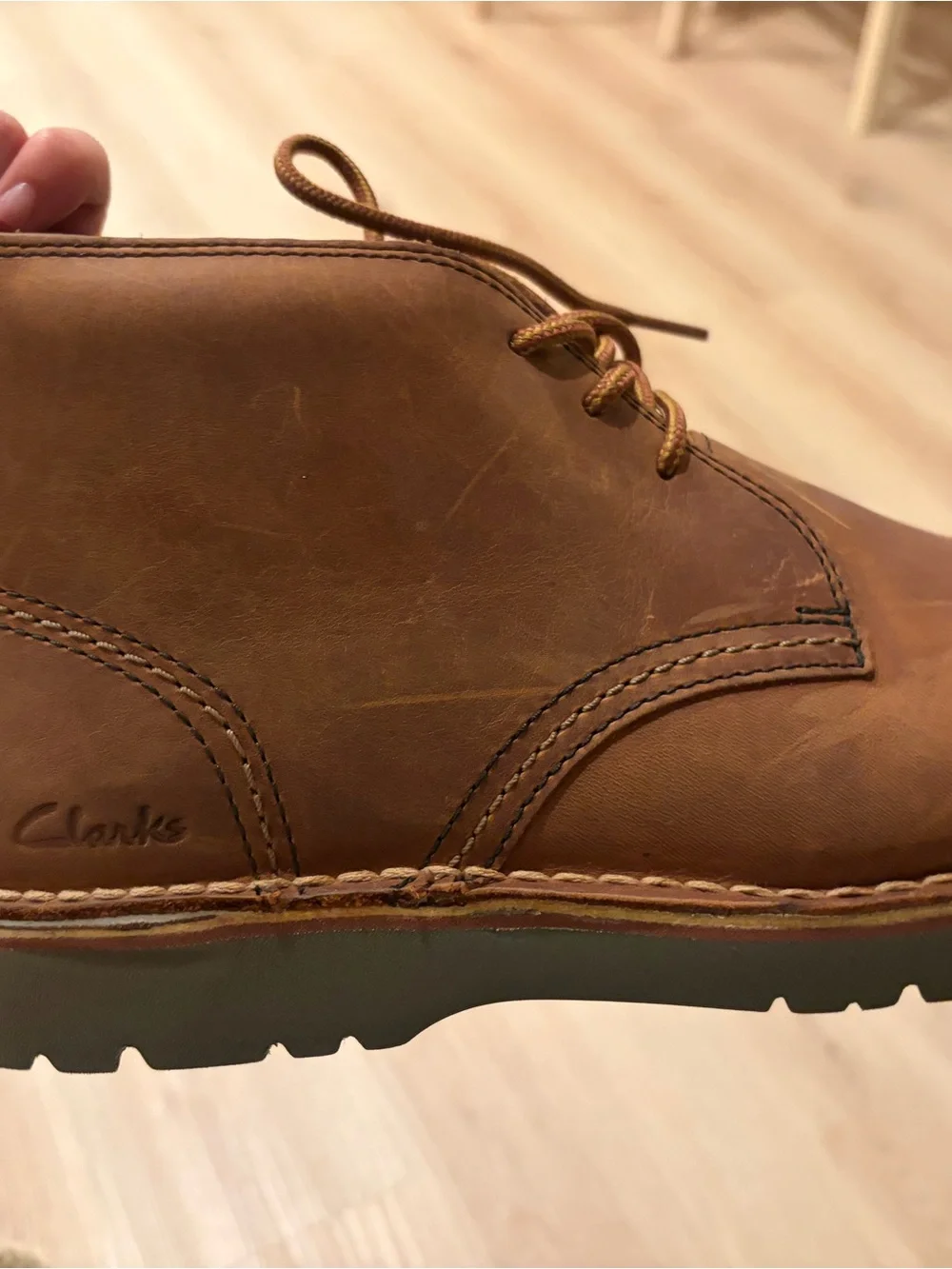 Clarks Men's Tan Leather Chukka Boots